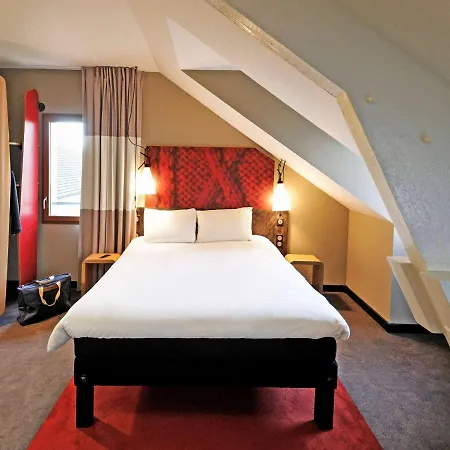 Otel Ibis Laffitte 3*