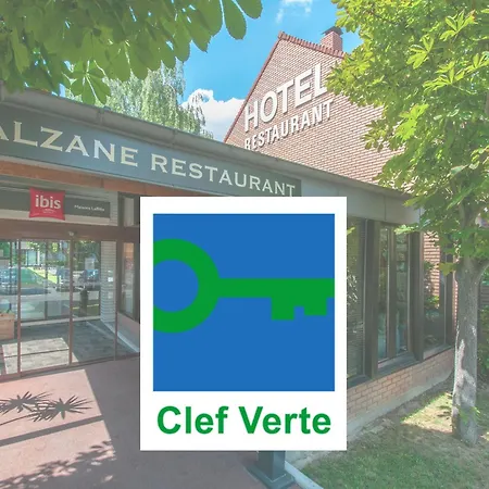 Ibis Laffitte Hotel 3*
