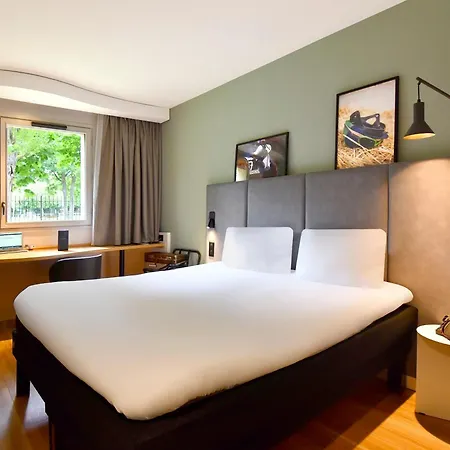 Ibis Laffitte 호텔 3*