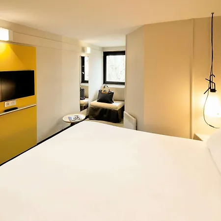 Hotell Ibis Laffitte 3*