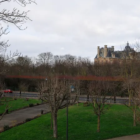 Ibis Laffitte Hotell 3*