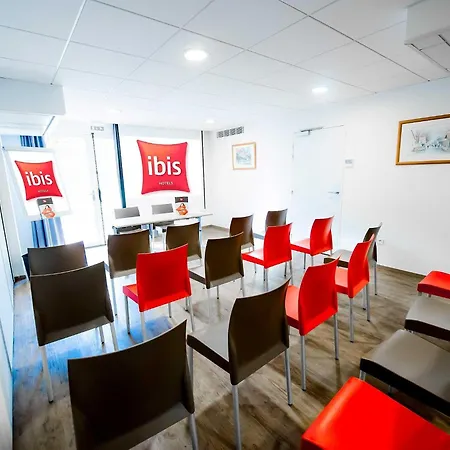 Ibis Laffitte Отель 3*