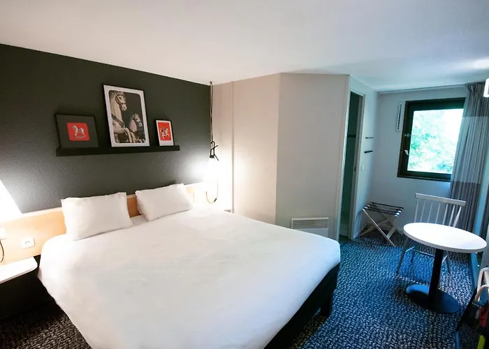 Отель Ibis Laffitte Мезон-Лафит