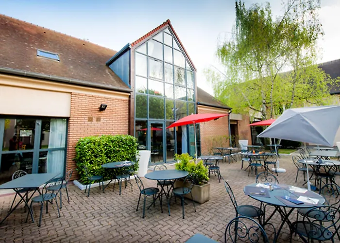 Ibis Laffitte 3* Мезон-Лафит